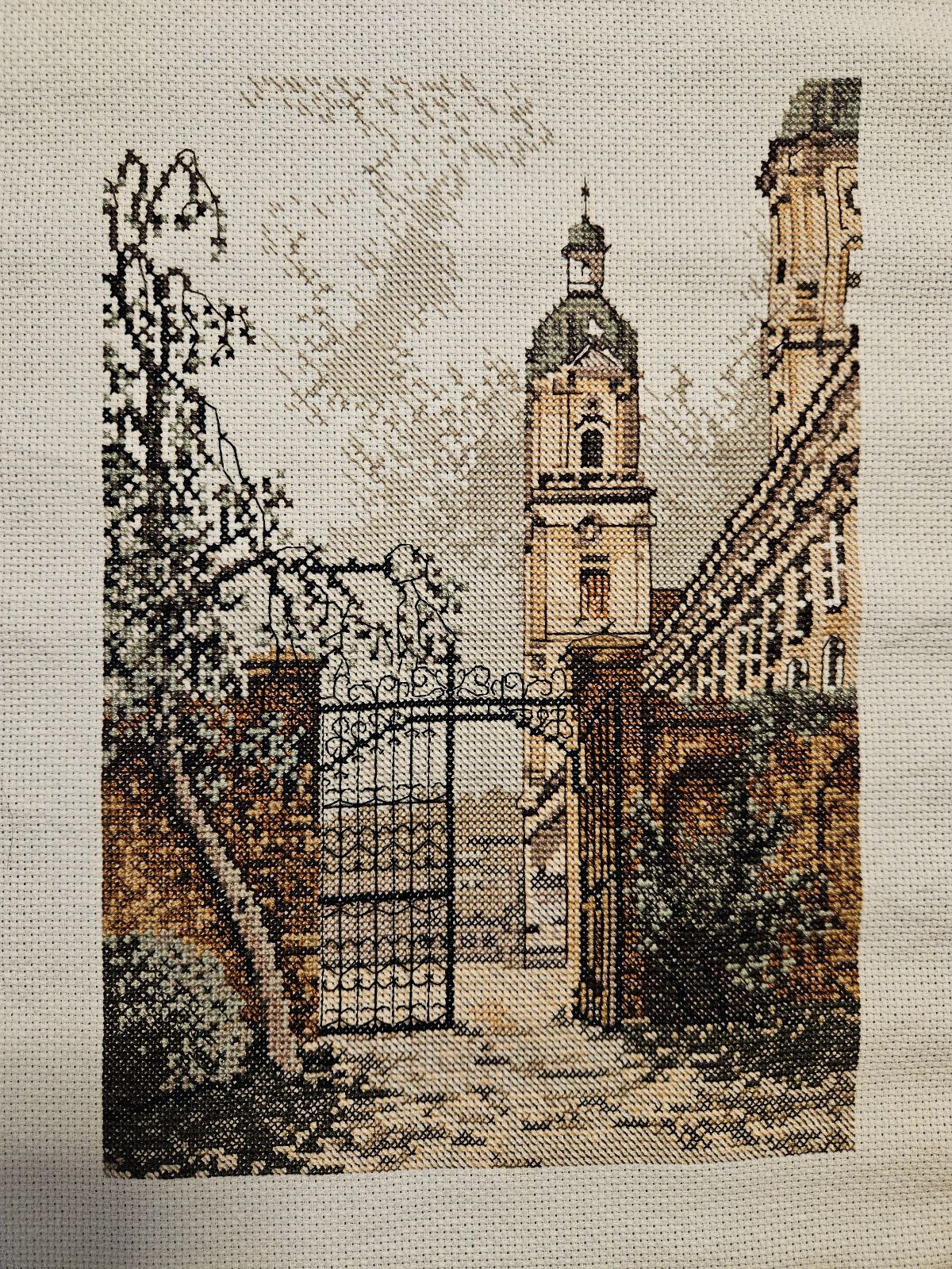 Gate in the Town kit